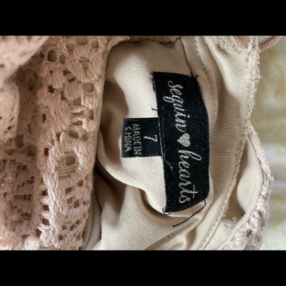 Sz 7 blush pink lace halter dress. The rhinestone belt was added & is removable. - Picture 3 of 3